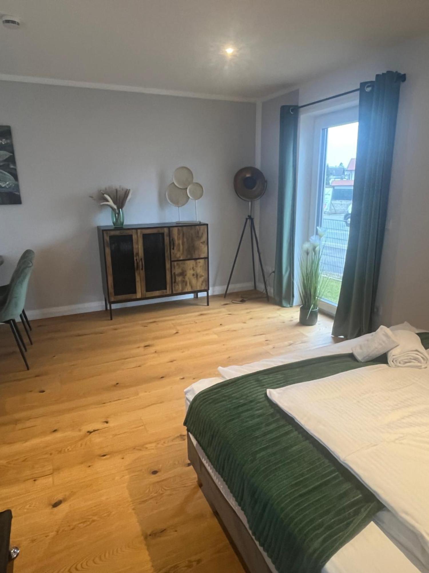 Апартаменты Uniqe I 90Qm I Terrasse Розенхайм Экстерьер фото